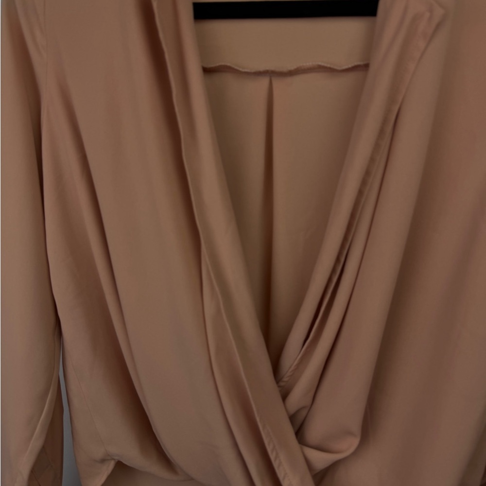 Forever 21 Blush Wrap Blouse‎ | Long Sleeve Drape Front Size Small - Picture 2 of 8